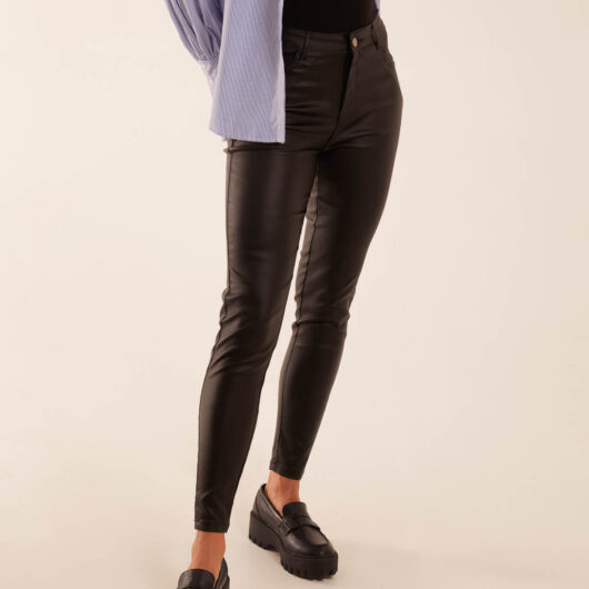 PU Mid Rise Coated Skinny Jeans - 10 / BLACK